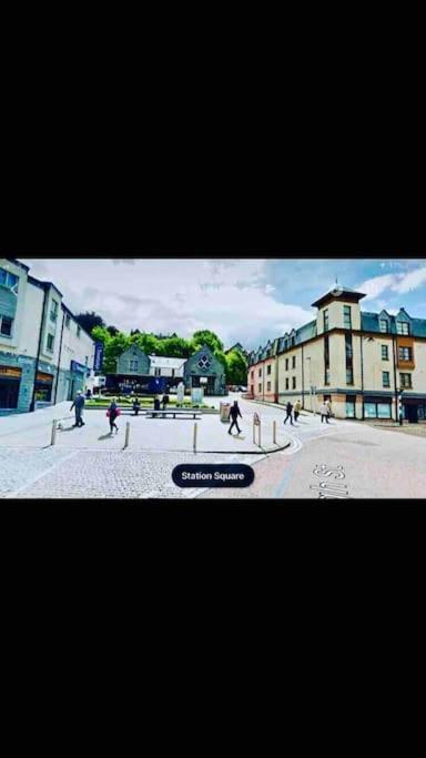Nevis Apartment Located In Fort William Centre ภายนอก รูปภาพ